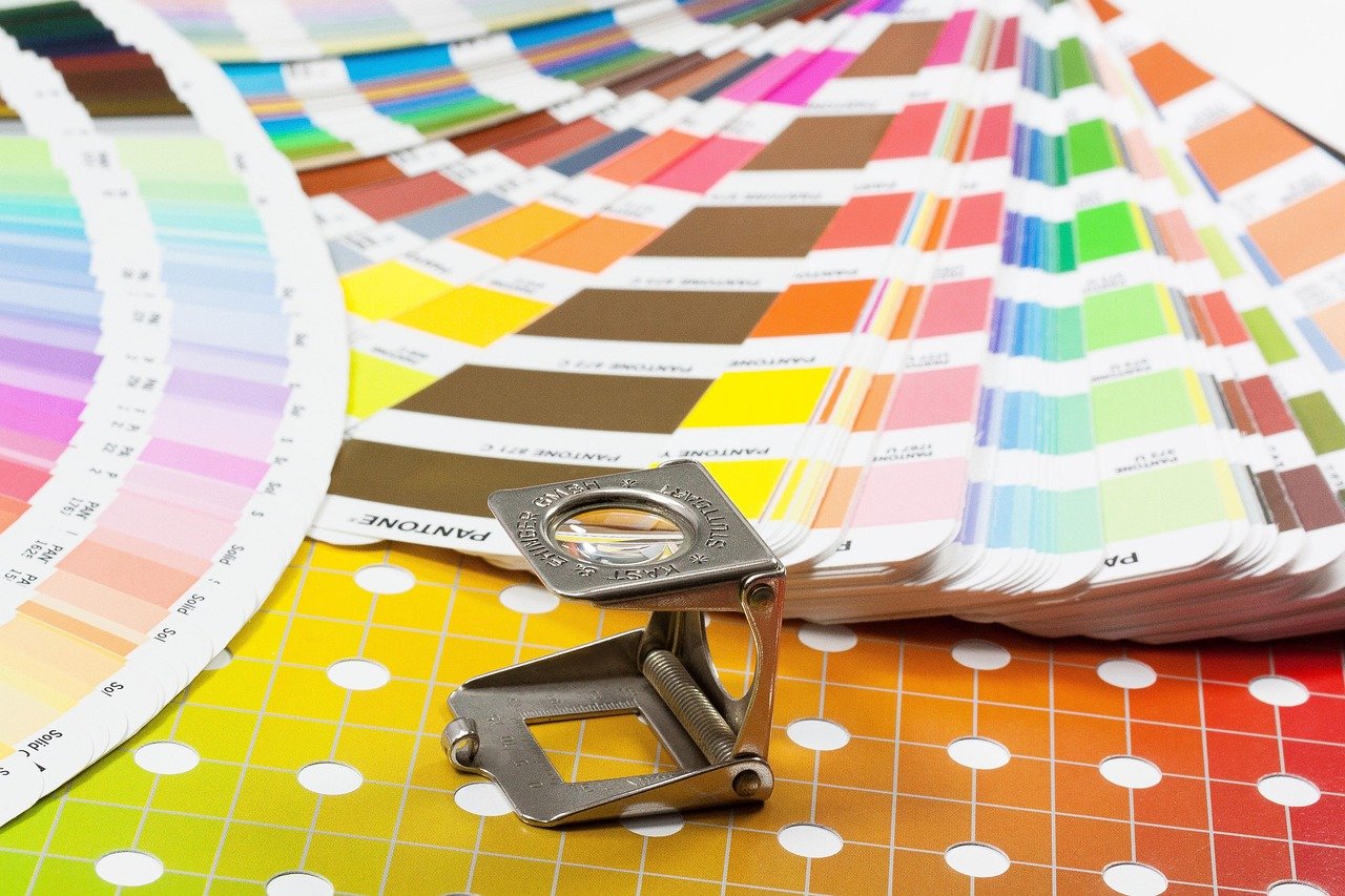 magnifying glass, color fan, pantone, printing inks, full tone, grid, four color printing, cmyk, thread counter, precision, check, proof, pigments, selection, gradient, graphic design, communication, printing house, pantone, cmyk, graphic design, printing house, printing house, printing house, printing house, printing house